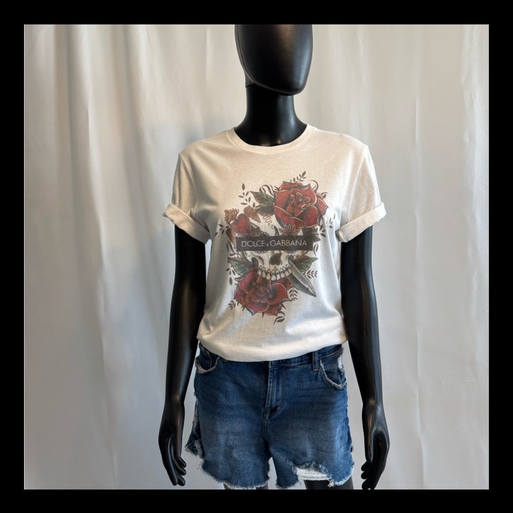 Designer Inspired Floral Graphic Tee with Skull - Picture 6 of 6